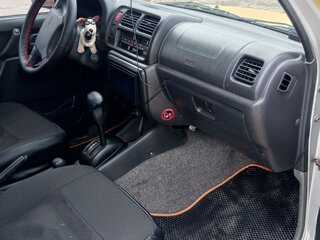 2002 Suzuki Jimny III, жёлтый, 670000 рублей, вид 5