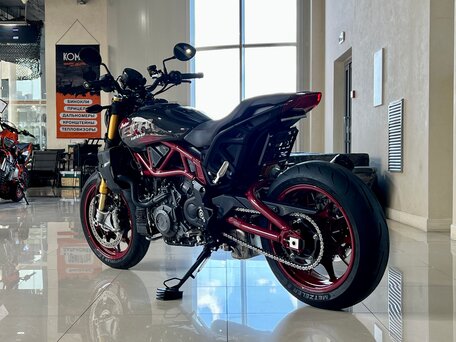 2023 Indian FTR 1200, пурпурный, 1520000 рублей, вид 3