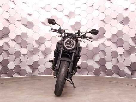 2023 Honda CB 650R, чёрный, 985000 рублей, вид 5