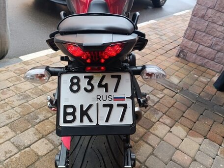 2015 Yamaha MT-07 (FZ-07), красный, 580000 рублей, вид 3