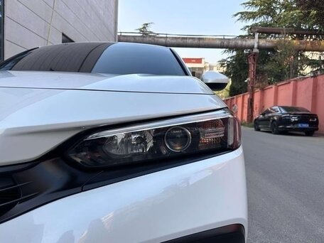 2022 Honda Civic XI, белый, 1498000 рублей, вид 5