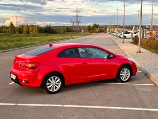 2013 Kia Cerato Koup III, красный, 1050000 рублей, вид 3
