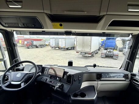 2026 Sinotruk Sitrak C7H MAX, красный, 11950000 рублей, вид 3