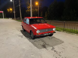 1982 Lada (ВАЗ) 21011, красный, 100000 рублей, вид 2