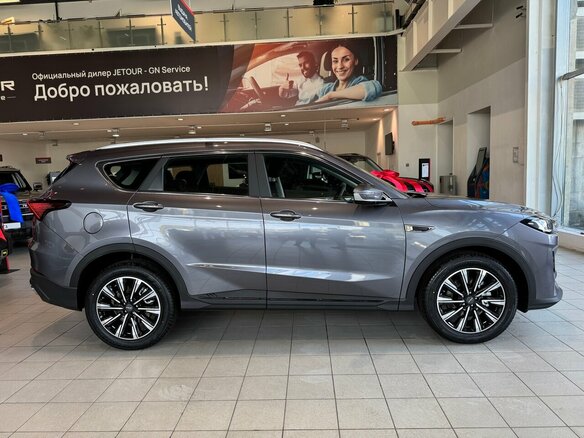 2026 Jetour X70+ I Рестайлинг, серый, 3399000 рублей - вид 4