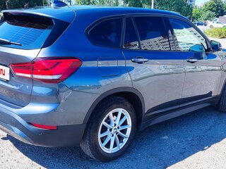2021 BMW X1 18i sDrive II (F48) Рестайлинг, серый, 2830000 рублей, вид 5