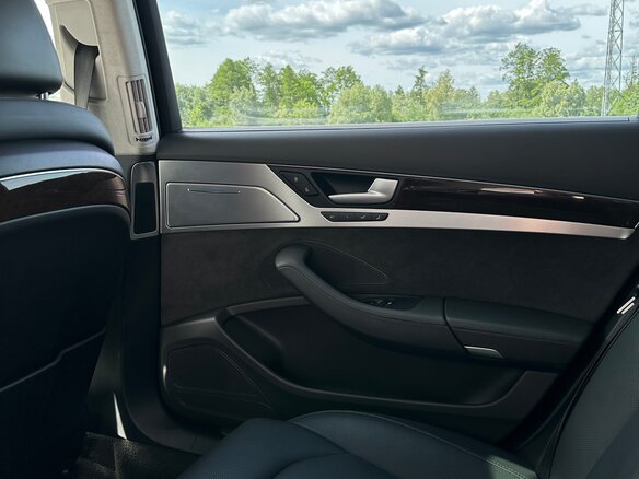 2014 Audi A8 Long III (D4), чёрный, 1850000 рублей - вид 19