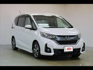 2022 Honda Freed II Рестайлинг, белый, 1130000 рублей, вид 3