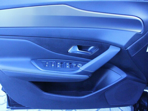 2024 Peugeot 408 III, чёрный, 4987114 рублей - вид 13