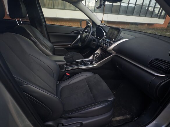 2021 Mitsubishi Eclipse Cross I, серебристый, 2200000 рублей - вид 6