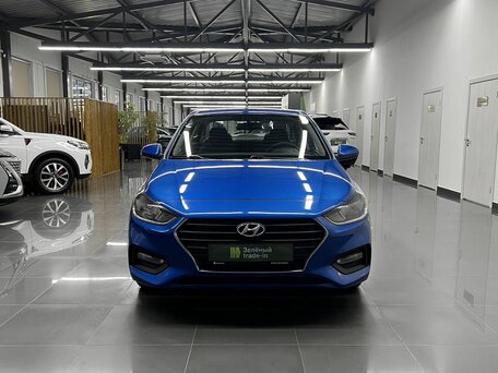2017 Hyundai Solaris II, синий, 1145000 рублей, вид 3