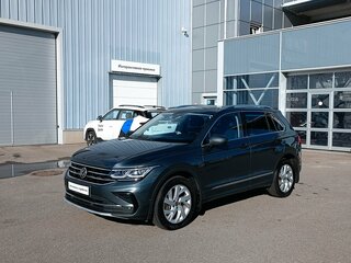 2021 Volkswagen Tiguan II Рестайлинг, серый, 2350000 рублей, вид 1