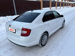 2017 Skoda Rapid I, белый, 750000 рублей, вид 4