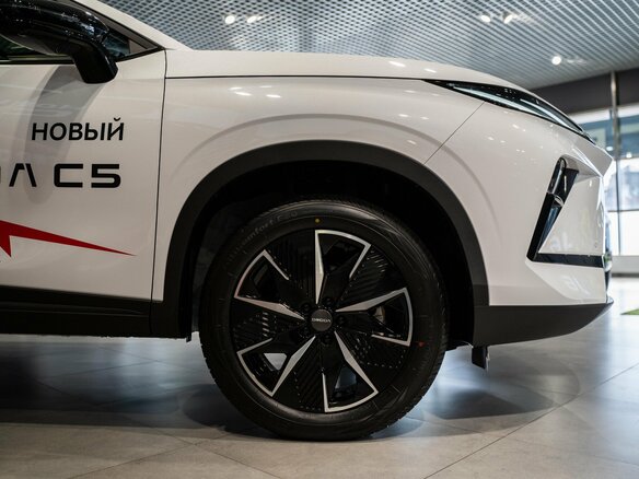 2026 Omoda C5 II, белый, 2879000 рублей - вид 8