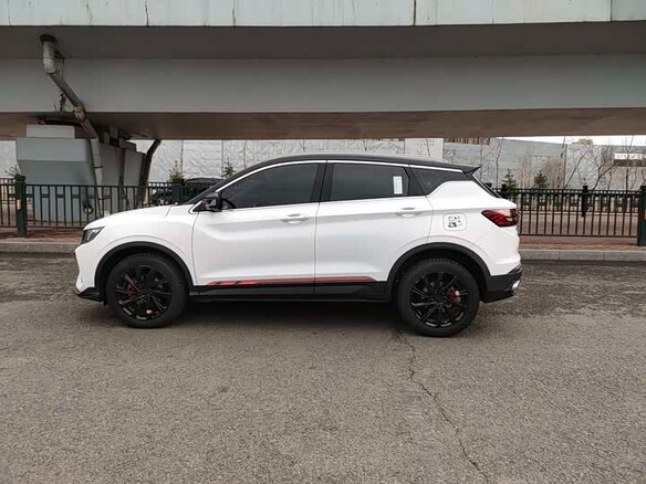 2023 Geely Binyue I Рестайлинг, белый, 1278800 рублей - вид 5