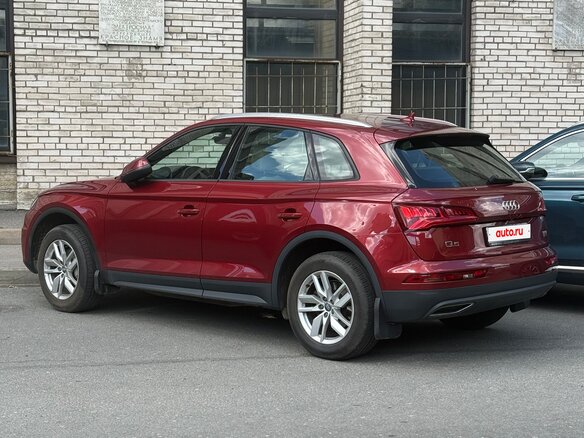 2017 Audi Q5 II (FY), красный, 2577000 рублей - вид 6