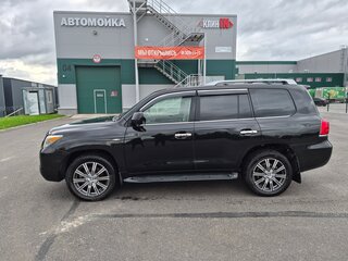 2011 Lexus LX 570 III, чёрный, 3000000 рублей, вид 4