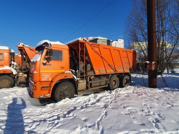 2016 КамАЗ 6520, оранжевый, 1500000 рублей