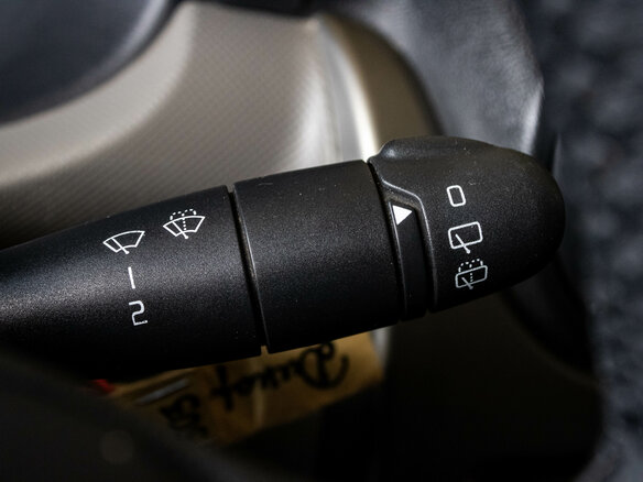 2013 Renault Sandero I, бежевый - вид 15