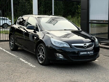 Opel Astra J
