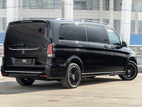 2025 Mercedes-Benz V-Класс Extra Long 300 d экстра длинный III (W447) Рестайлинг 2, чёрный, 13950000 рублей, вид 4