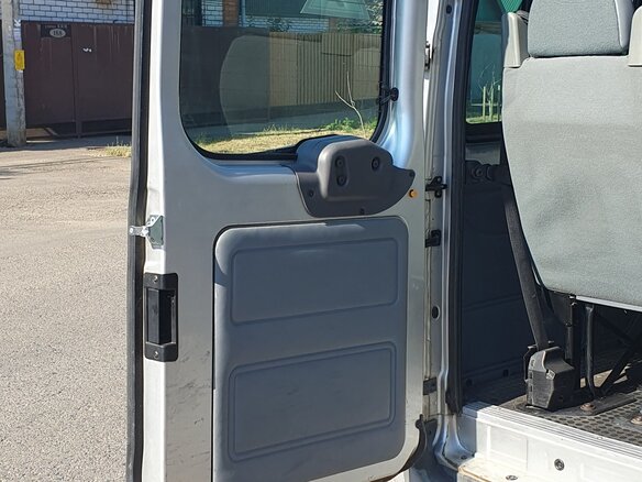 2008 Ford Transit, серебристый, 1800000 рублей - вид 15