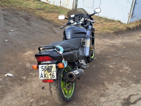 1996 Honda CBR 1000F, чёрный, 330000 рублей, вид 4