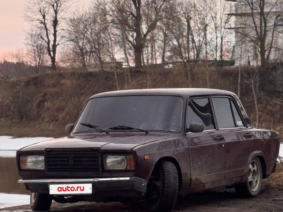 2008 Lada (ВАЗ) 2107, пурпурный, 110000 рублей
