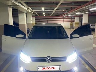 2014 Volkswagen Polo V, белый, 800000 рублей, вид 1