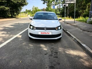 2014 Volkswagen Polo V, белый, 750000 рублей, вид 3