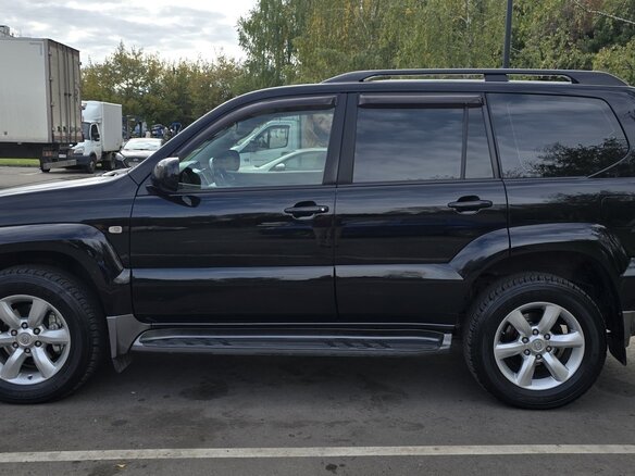 2008 Toyota Land Cruiser Prado 5-speed 120 Series Рестайлинг, чёрный - вид 2