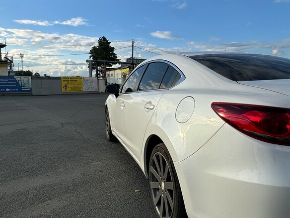 2013 Mazda 6 III (GJ), серебристый, 1150000 рублей - вид 2
