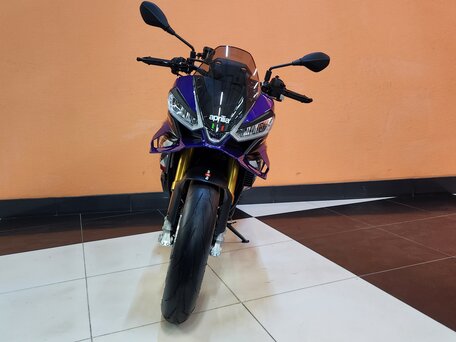 2026 Aprilia Tuono V4, синий, 2900000 рублей, вид 3