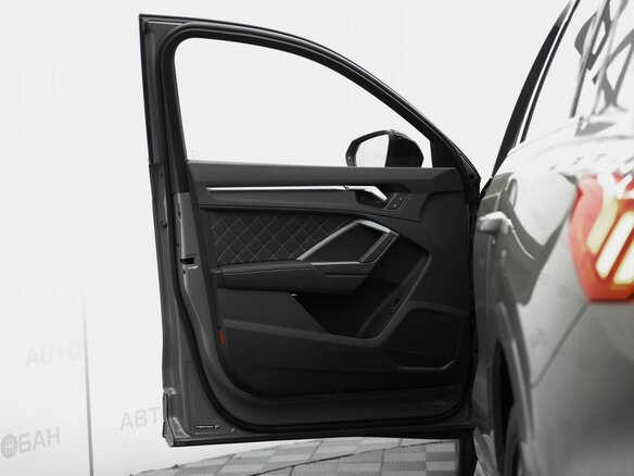 2025 Audi Q3 45 TFSI II (F3), серый, 4699900 рублей - вид 10