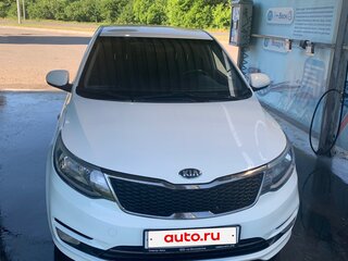 2015 Kia Rio III Рестайлинг, белый, 1000000 рублей, вид 1