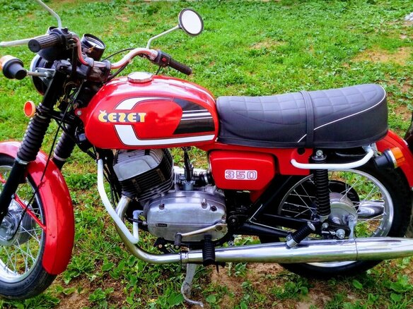 1986 CZ 350, красный, 520000 рублей