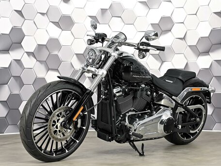 2026 Harley-Davidson Breakout, чёрный, 3199000 рублей, вид 2