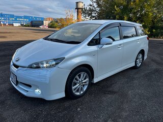 2011 Toyota Wish II, белый, 1400000 рублей, вид 1