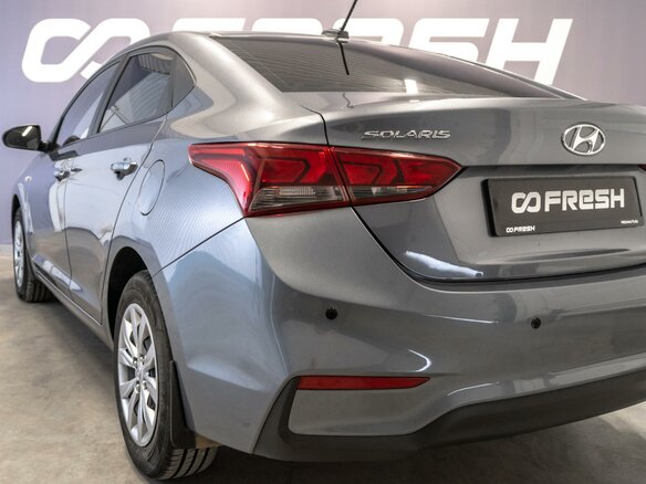 2020 Hyundai Solaris II, серый, 1675000 рублей - вид 6