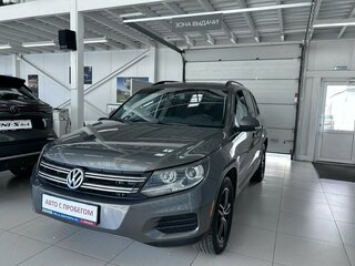 2018 Volkswagen Tiguan I Рестайлинг, серый, 1995000 рублей, вид 5