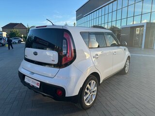 2018 Kia Soul II Рестайлинг, белый, 1229900 рублей, вид 5