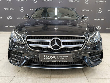 2019 Mercedes-Benz E-Класс 200 V (W213, S213, C238), чёрный, 3395000 рублей, вид 2