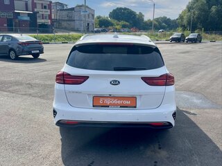 2021 Kia Ceed III, белый, 1780000 рублей, вид 5
