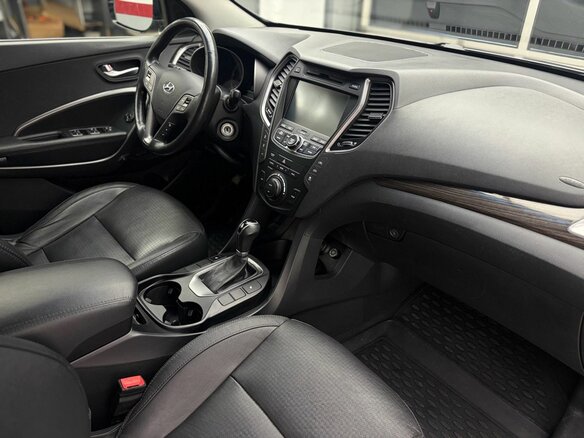 2013 Hyundai Santa Fe Grand III, серый, 1650000 рублей - вид 23