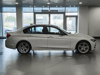 2016 BMW 3 серии 320i VI (F3x) Рестайлинг, белый, 2170000 рублей, вид 4