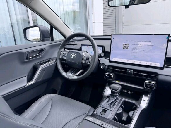 2025 Toyota RAV4 VI (XA60), чёрный - вид 6