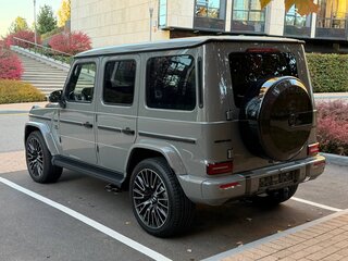 2026 Mercedes-Benz G-Класс AMG 63 AMG II (W465) Рестайлинг, серый, 31800000 рублей, вид 3