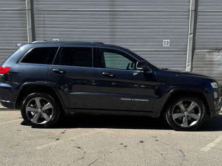 2014 Jeep Grand Cherokee IV (WK2) Рестайлинг, серый, 1894000 рублей, вид 4