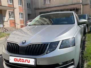 2019 Skoda Octavia III (A7) Рестайлинг, серебристый, 2500000 рублей, вид 1