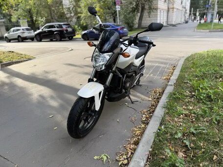2015 Honda NC 750S, белый, 645000 рублей, вид 4